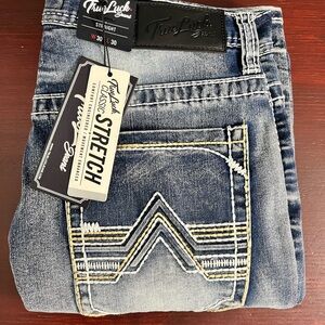 True Luck Men`s Jeans Straight Medium Wash S 30x30 NWT $60 Embroidered